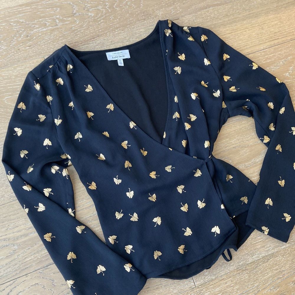 & Other Stories Blouse Womens UK 12 Black Gold Wrap Lined V-Neck Long Sleeve - Picture 6 of 11